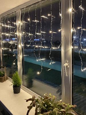 ENOB-2B ЭРА Гирлянда LED Бахрома 2м*1м теплый свет, 24V,  IP44 (80/960)